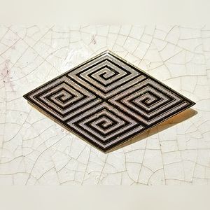 Isle of Skye geometric gold and black diamond shaped brooch